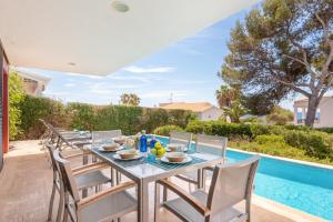 Gallery image of Villa Binizahira by Mauter Villas in Binibeca