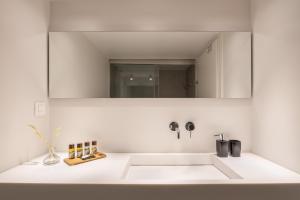 A bathroom at The H Experience Boutique Apartment Koules Fortress Heraklion