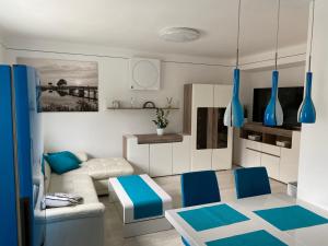 Gallery image of Belvárosi Luxus Apartman in Baja