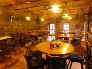 Restaurace v ubytování Alte Malztenne im Herzen der Schorfheide