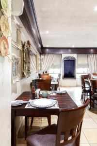 Gallery image of InnJoy Boutique Hotel in Centurion