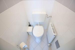 Koupelna v ubytování Cozy 2 ROOM APARTMENT - Enjoy Viennas summer Vibes + 13 fotografií