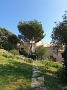 En have udenfor Superbe vue mer à Sainte Maxime T2 Climatisé