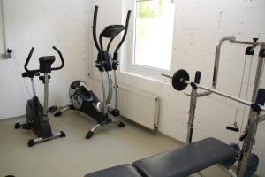 Fitnesscentret og/eller fitnessfaciliteterne på Apartment am Hütteberg