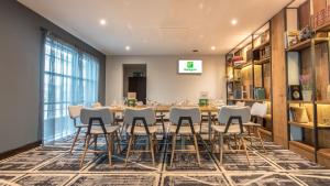 Gallery image of Holiday Inn Manchester - Central Park, an IHG Hotel in Manchester