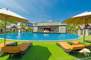 Bassein majutusasutuses Phi Phi Andaman Legacy Resort või selle lähedal