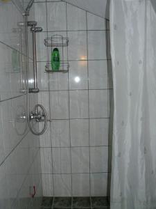 Ένα μπάνιο στο Geto Apartment