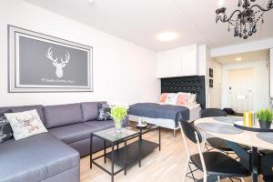 Et sittehjørne på Trendy Homes Oulu Apartments