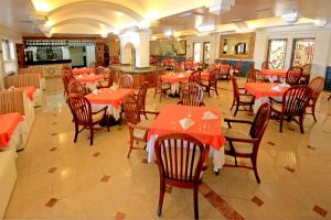 Restaurace v ubytování Holiday Inn Monclova by IHG