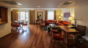 Posezení v ubytování Hotel Intercontinental Cali by IHG