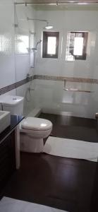 Phòng tắm tại Lilara Hills - Diyatalawa