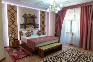 Gallery image of Gоlden Dragon Villa Hotel in Bishkek