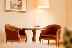 A seating area at Hotel Hollweger