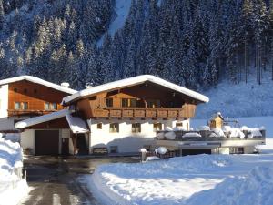 Fotografia z galérie ubytovania Landhaus Volderau v Neustift im Stubaital