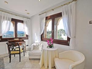 Posedenie v ubytovaní Villa St Anthony by Interhome