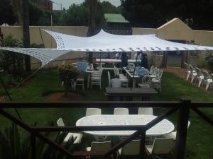 Imagen de la galería de Lajava Guest Lodge, en Krugersdorp 71 fotos más