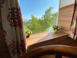 Ban công/sân hiên tại Huu Le Hotel