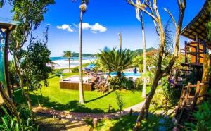 - Vistas a la playa desde el complejo en Pousada Canto da Vigia, en Penha