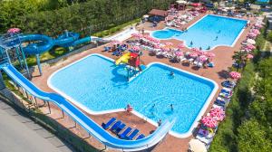 Bazen v nastanitvi oz. blizu nastanitve Camping Belvedere