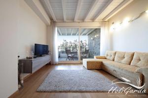 Warda A6 Apartment, Desenzano del Garda – Updated 2024 Prices
