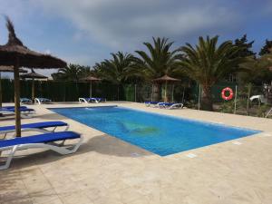 The swimming pool at or close to Casas Guemon