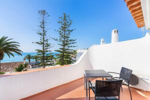 En balkong eller terrasse på Apartamentos Borda D´Agua