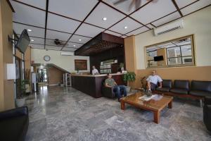 אזור ישיבה ב-Hotel Plaza
