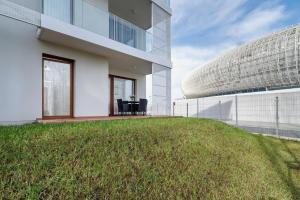 Vonkajšia záhrada v ubytovaní Apartments Supernova near Tauron Arena by Noclegi Renters