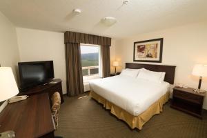 Galería fotográfica de Holiday Inn Express & Suites Whitecourt, an IHG Hotel en Whitecourt