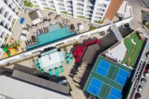 Bazén v ubytování Medano Hotel and Spa nebo v jeho okolí