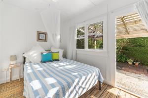 Bijoux - Waikanae Beach Cottage, Waikanae – Updated 2023 Prices