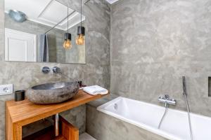 Kúpeľňa v ubytovaní iloftmalaga Premium Calle Granada