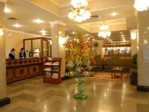 Khu vực sảnh/lễ tân tại Bat Dat Hotel