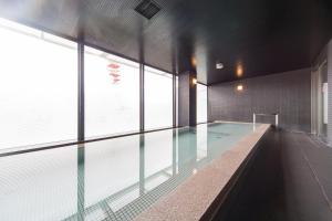 Басейн в Hotel Resol Trinity Sapporo або поблизу