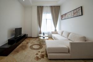 Khu vực ghế ngồi tại Hotel Sanchaung