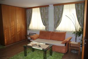 Prostor za sedenje u objektu Hotel Lang