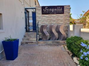 Gallery image of Seagulls Guest House in Langebaan +125 photos