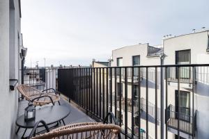 En balkong eller terrass på Modern Studio Węgierska Cracow by Renters