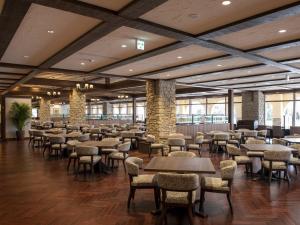 La Vista Kirishima Hills餐厅或其他用餐的地方