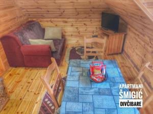 Area soggiorno di Apartmani Smigic Divcibare