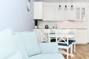 Kuchnia lub aneks kuchenny w obiekcie Apartament "Bliżej Morza 30"
