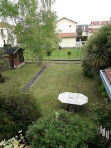 Ogród w obiekcie Gîte Marmota - 110m2 & 4ch - Jardin clos - Parking