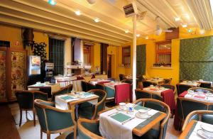 Restoran ili drugo mesto za obedovanje u objektu Ca' Marinella