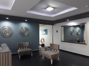 Posezení v ubytování Misuitehotel La Carolina Quito