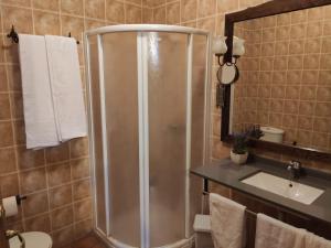 Kúpeľňa v ubytovaní Casa Rural IRIS