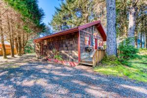 Gallery image of Woodland Cottage by the Sea in Yachats