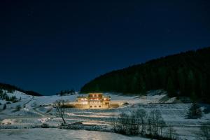 Hotel Studničky during the winter