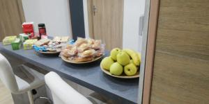 Jedlo v ubytovaní bed & breakfast alebo blízkom okolí