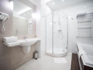 Kúpeľňa v ubytovaní Hotel Miodowa