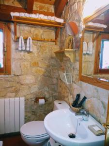 Ένα μπάνιο στο Casa rural Estrella Polar I